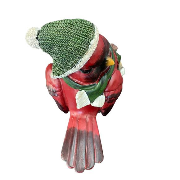 Cardinal Bird In Nest Figure Red Green Hat Scarf Winter Resin Decor CHIP READ - Picture 5 of 14